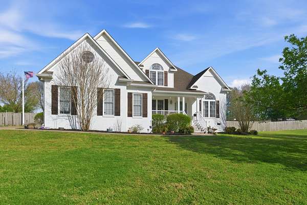 1.7 Acres of Land with Home for Sale in Columbia, Tennessee