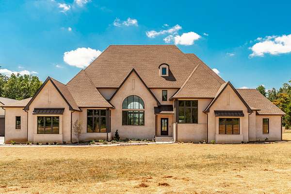 3 Acres of Land with Home for Sale in Cottontown, Tennessee