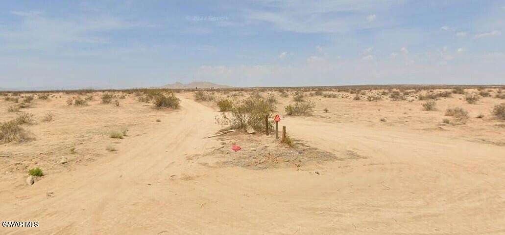 10.3 Acres of Land for Sale in Lancaster, California