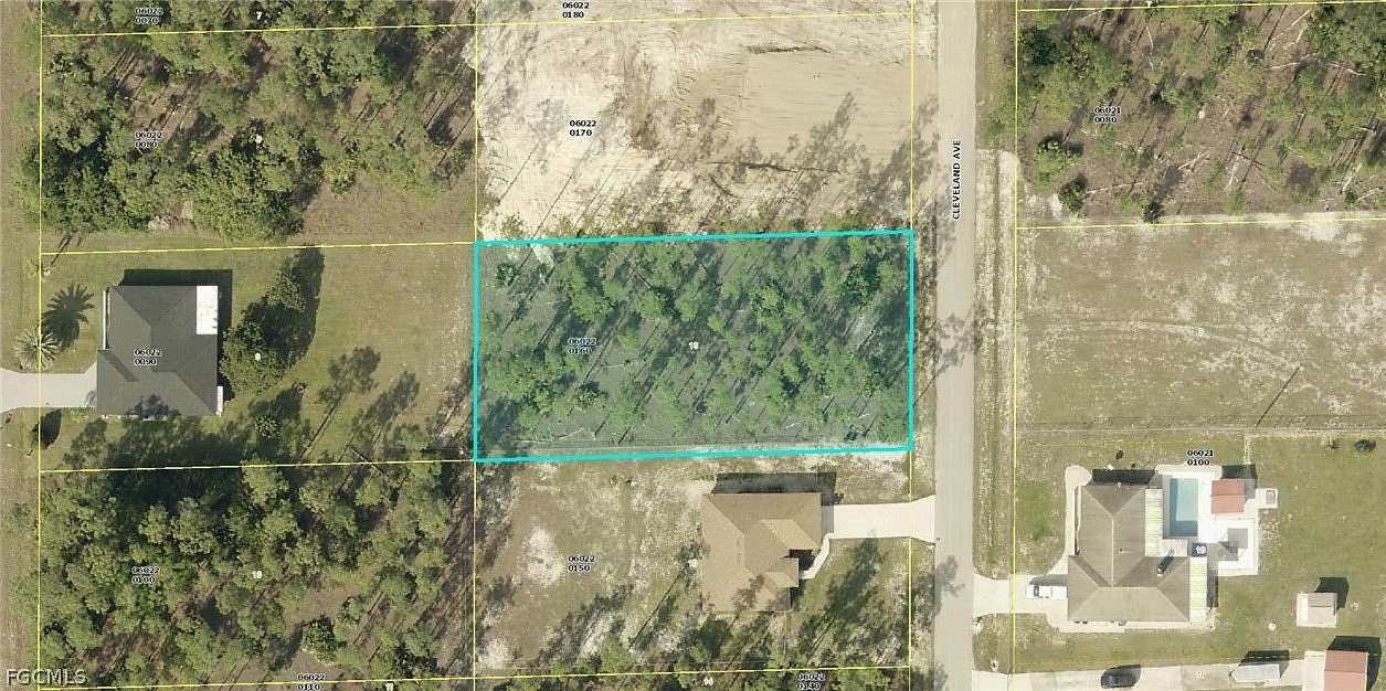 0.5 Acres of Residential Land for Sale in Lehigh Acres, Florida