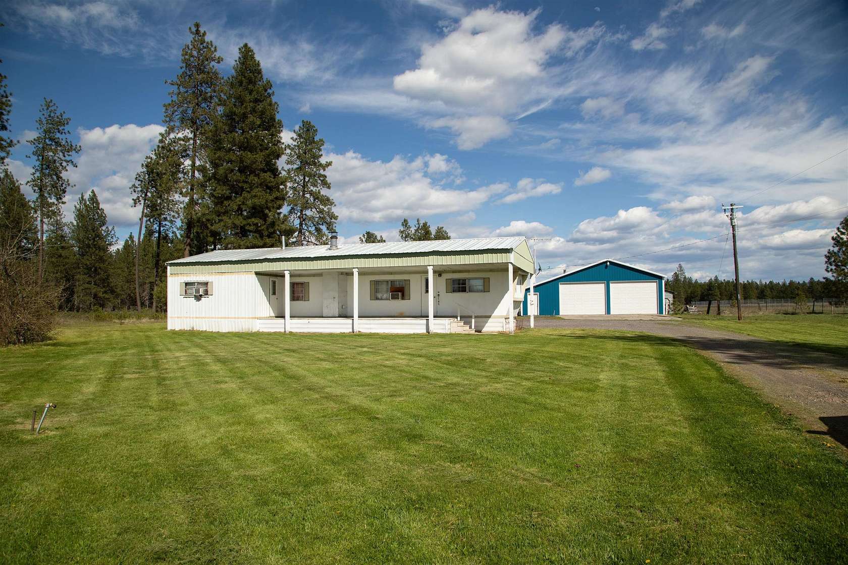 1.6 Acres of Land with Home for Sale in Elk, Washington