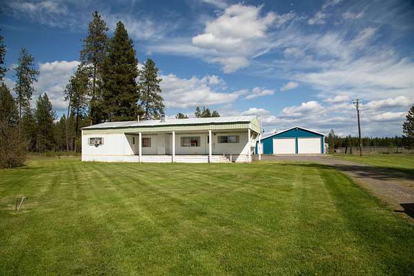 1.6 Acres of Land with Home for Sale in Elk, Washington