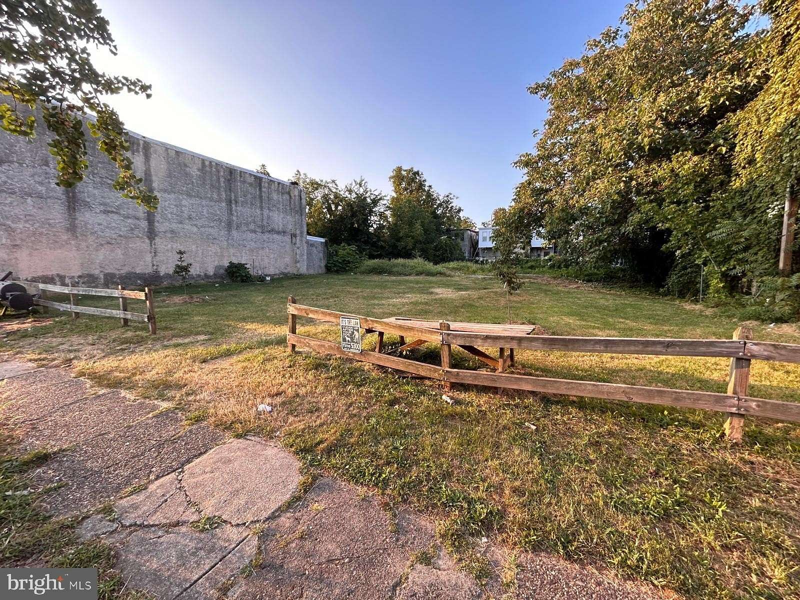 0.02 Acres of Land for Sale in Philadelphia, Pennsylvania