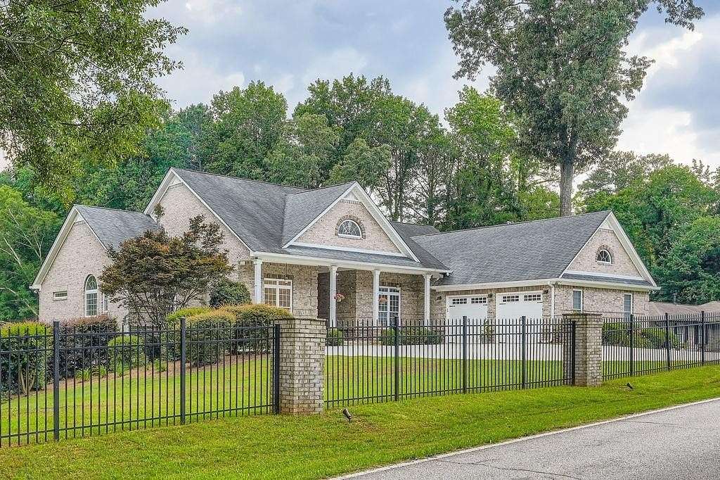 2.39 Acres of Land with Home for Sale in Powder Springs, Georgia