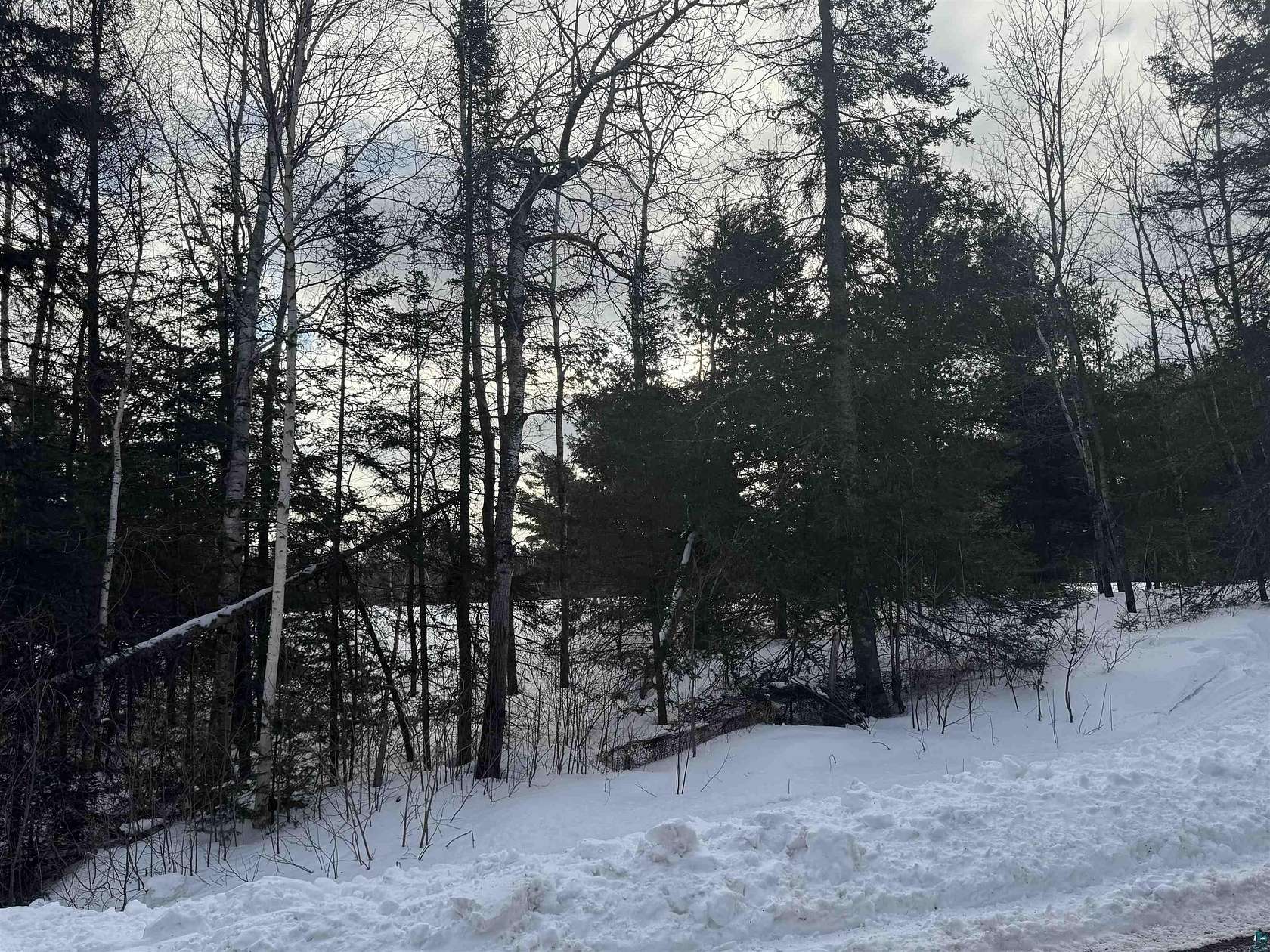 9.1 Acres of Residential Land for Sale in Duluth, Minnesota