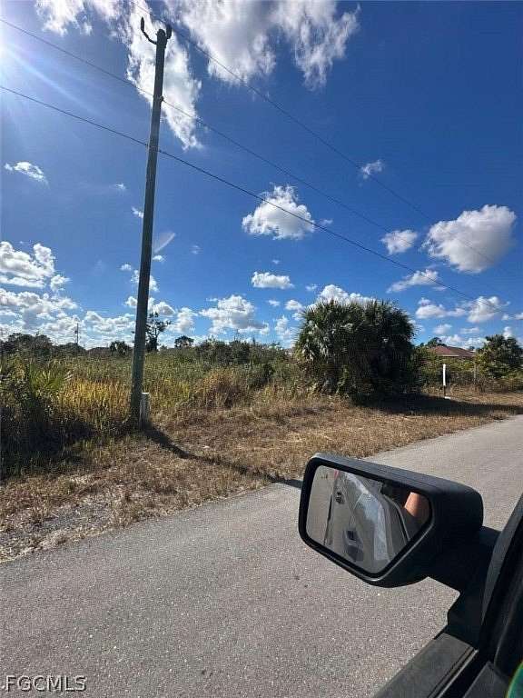 0.25 Acres of Residential Land for Sale in Lehigh Acres, Florida