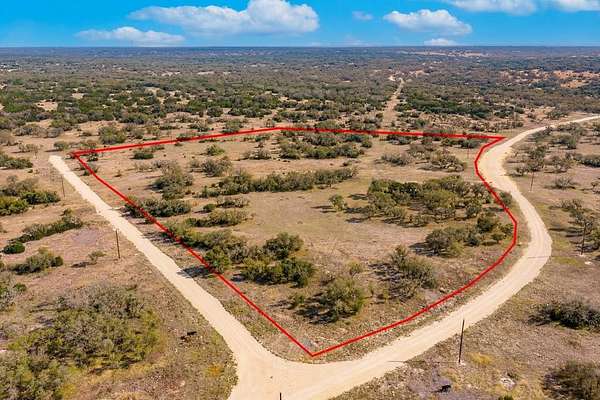 12 Acres of Land for Sale in Mountain Home, Texas