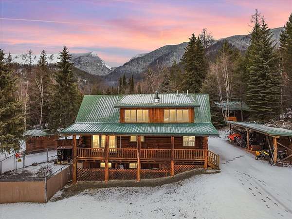 10 Acres of Land with Home for Sale in Eureka, Montana