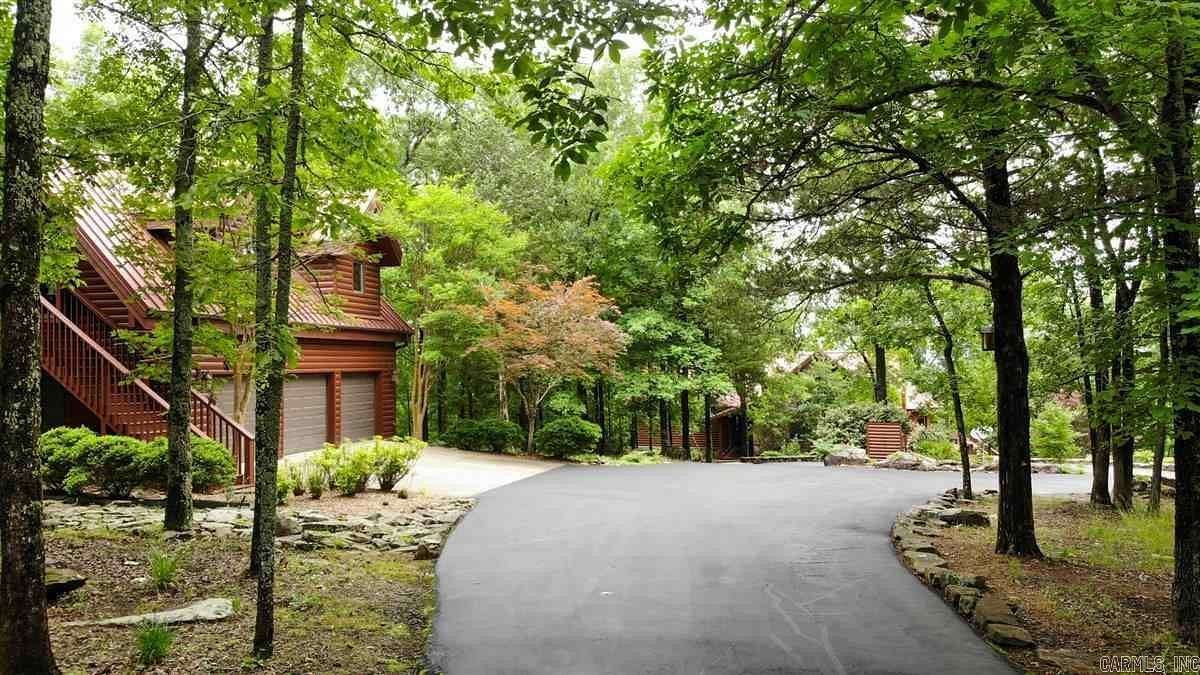 20.5 Acres of Land with Home for Sale in Judsonia, Arkansas
