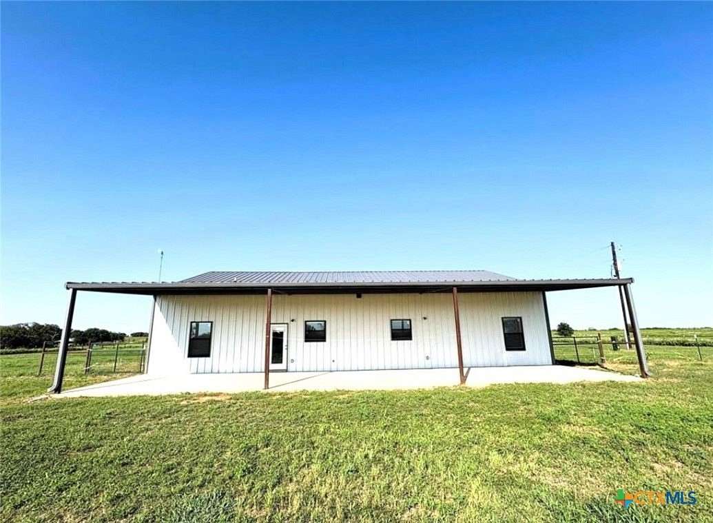 149 Acres of Land with Home for Sale in Mart, Texas
