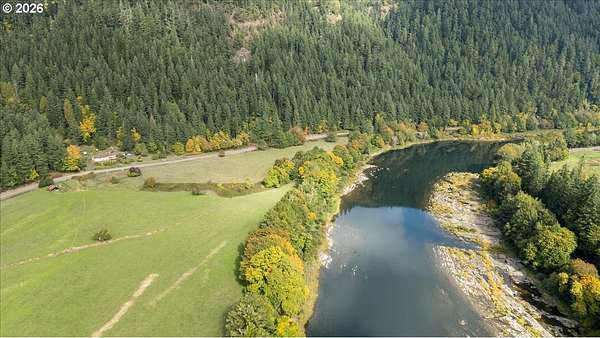 94.6 Acres of Land with Home for Sale in Oakland, Oregon