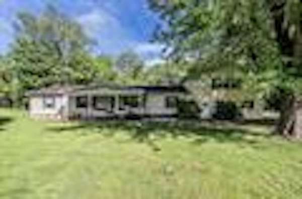 15 Acres of Land with Home for Sale in Rockfield, Kentucky