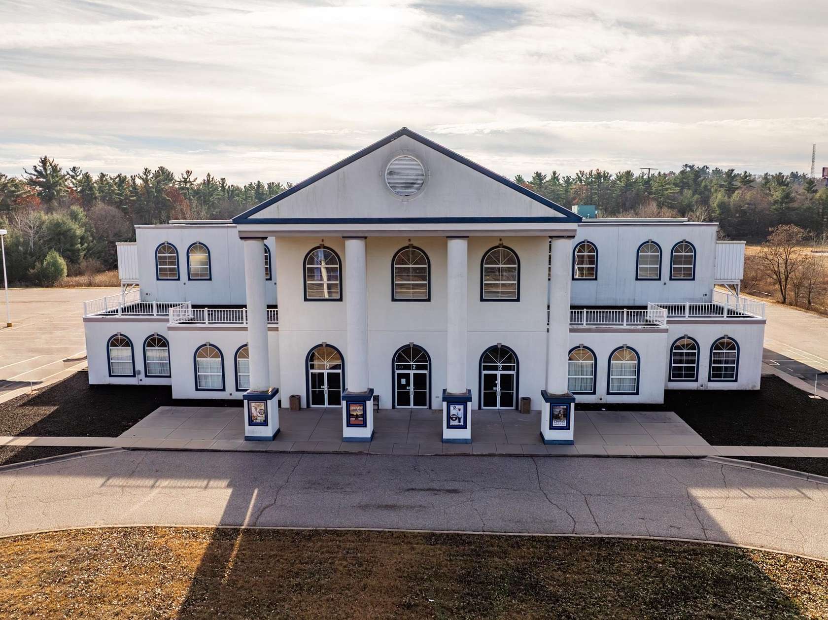 13.9 Acres of Improved Commercial Land for Sale in Wisconsin Dells, Wisconsin