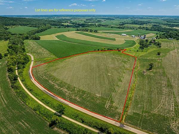 9 Acres of Residential Land for Sale in Barneveld, Wisconsin