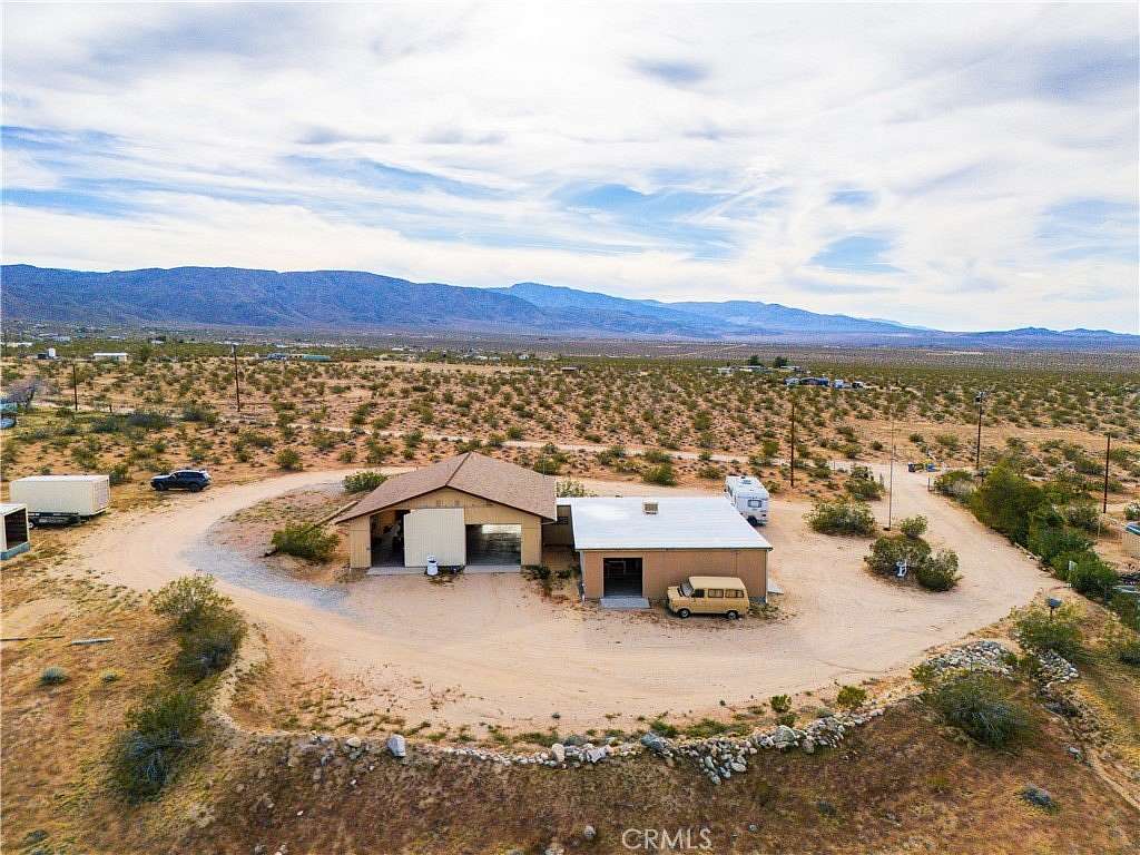 7.55 Acres of Land with Home for Sale in Johnson Valley, California