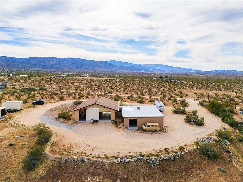 7.55 Acres of Land with Home for Sale in Johnson Valley, California