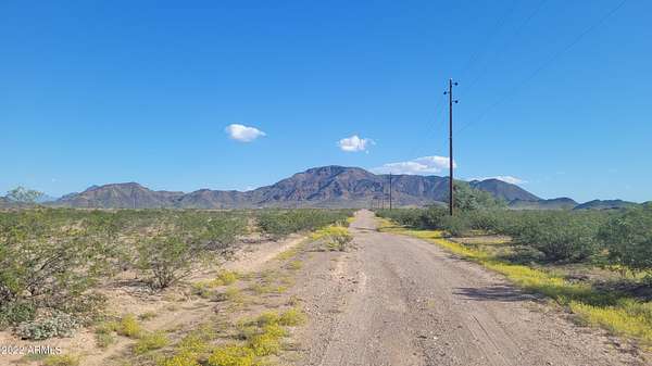 1.3 Acres of Residential Land for Sale in Tonopah, Arizona