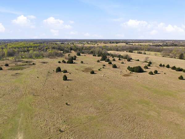 40 Acres of Agricultural & Residential Land for Sale in Campbell, Texas