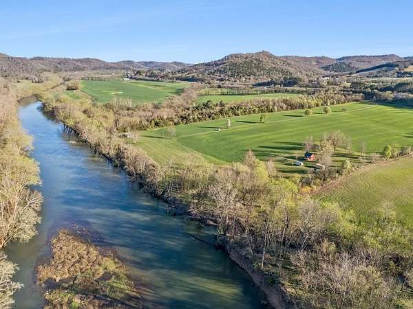 Land for Sale in Hickman, Tennessee