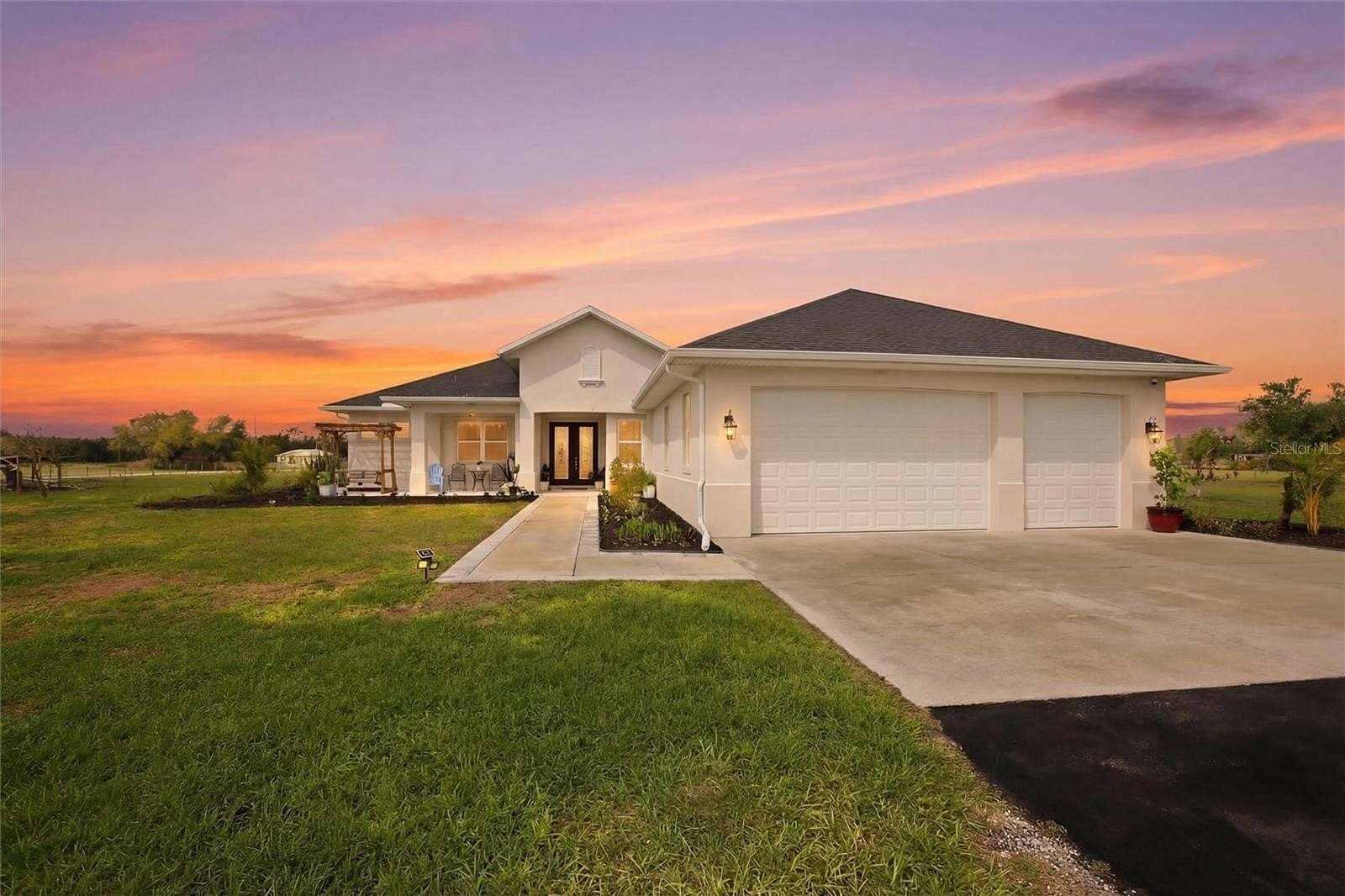 5.59 Acres of Land with Home for Sale in Myakka City, Florida