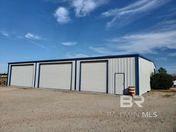 39 Acres of Commercial Land for Sale in Elberta, Alabama