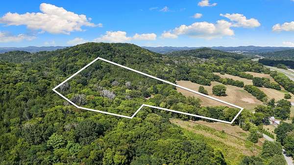 15.7 Acres of Land for Sale in College Grove, Tennessee