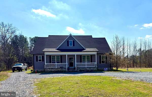 14.3 Acres of Land with Home for Sale in Denton, Maryland