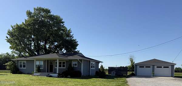 30 Acres of Land with Home for Sale in Altamont, Kansas
