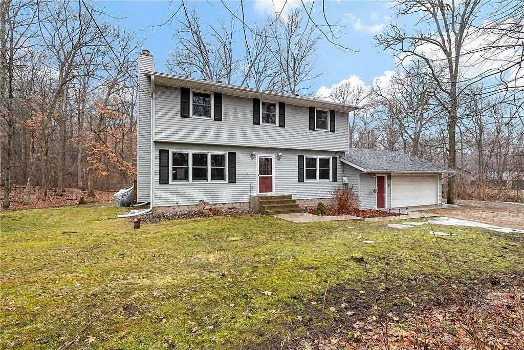 2.89 Acres of Land with Home for Sale in West Lakeland Township, Minnesota