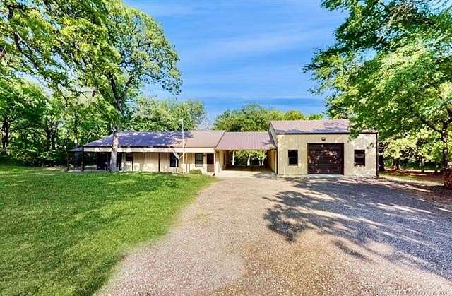 5.34 Acres of Land with Home for Sale in Kingston, Oklahoma