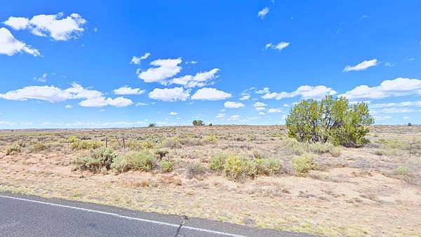 1 Acre of Residential Land for Sale in Sanders, Arizona