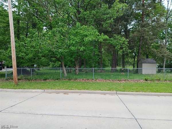 0.25 Acres of Residential Land for Sale in Mogadore, Ohio