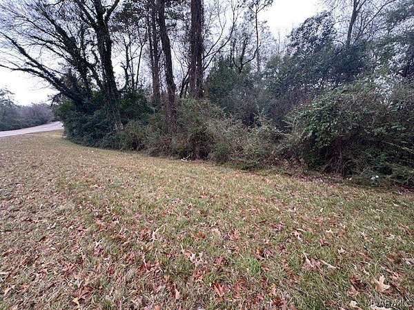 4 Acres of Mixed-Use Land for Sale in Prattville, Alabama
