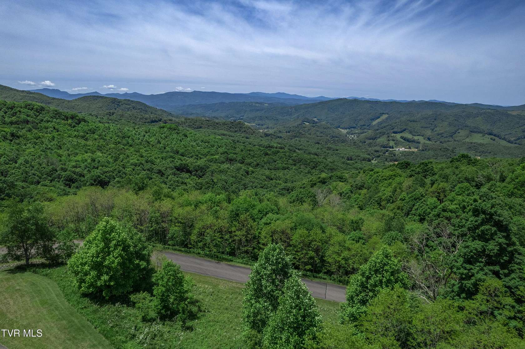 10 Acres of Recreational & Residential Land for Sale in Trade, Tennessee