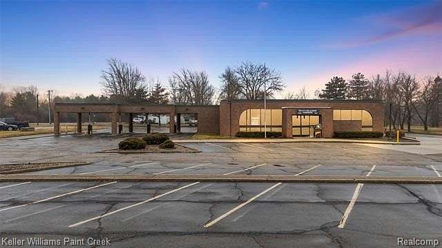 1.89 Acres of Improved Commercial Land for Sale in Flint, Michigan