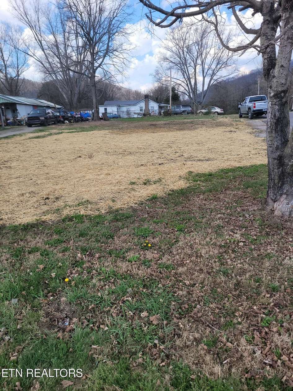 0.17 Acres of Residential Land for Sale in La Follette, Tennessee