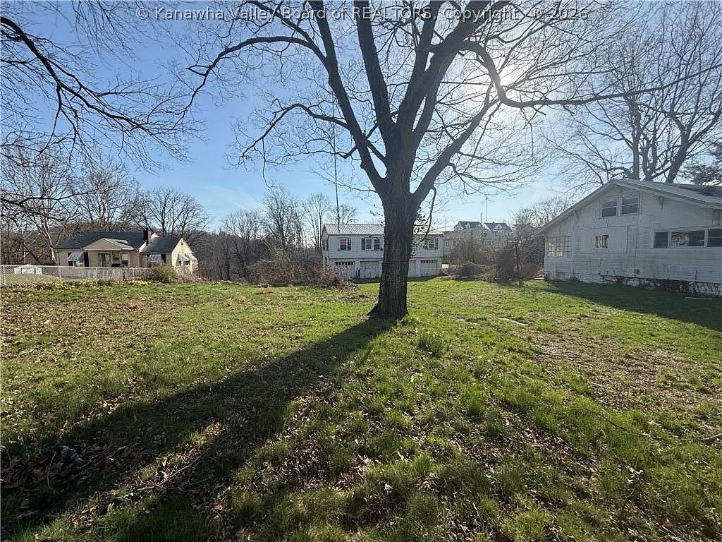 0.94 Acres of Residential Land for Sale in Charleston, West Virginia