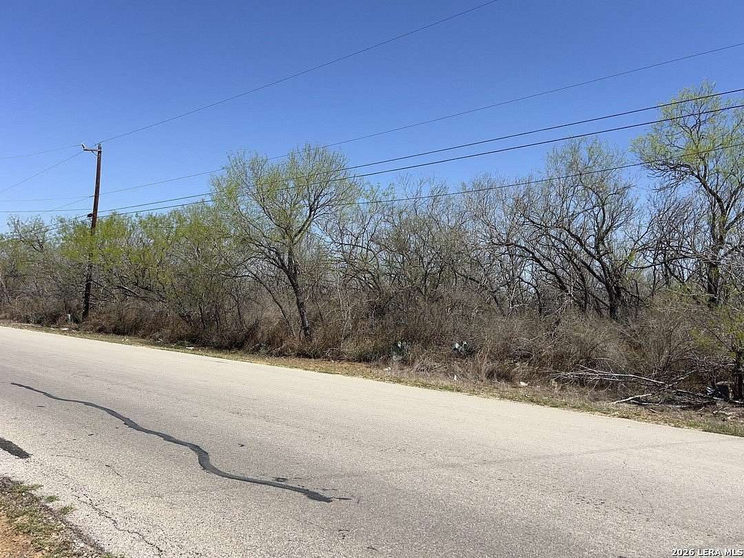10 Acres of Land for Sale in San Antonio, Texas