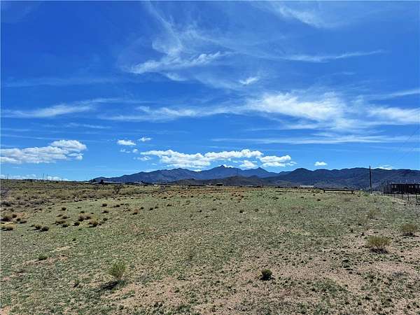 8 Acres of Residential Land for Sale in Kingman, Arizona
