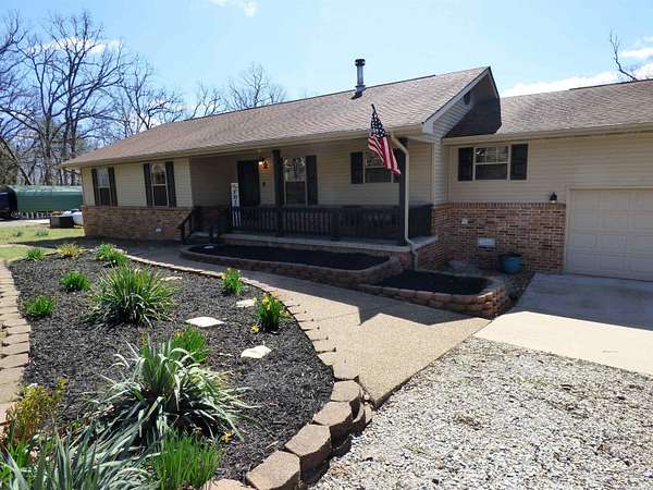 10 Acres of Land with Home for Sale in Mountain Home, Arkansas