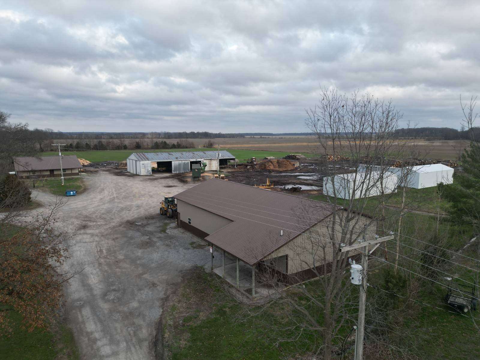 18 Acres of Agricultural Land for Sale in McLeansboro, Illinois