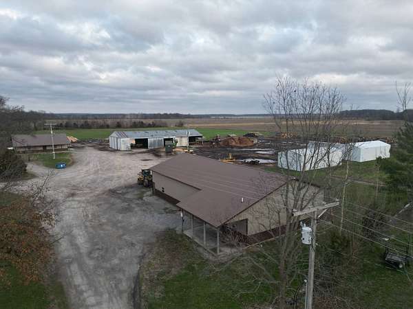 18 Acres of Agricultural Land for Sale in McLeansboro, Illinois