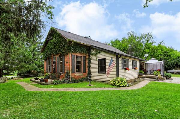 1.7 Acres of Land with Home for Sale in Franklin, Indiana