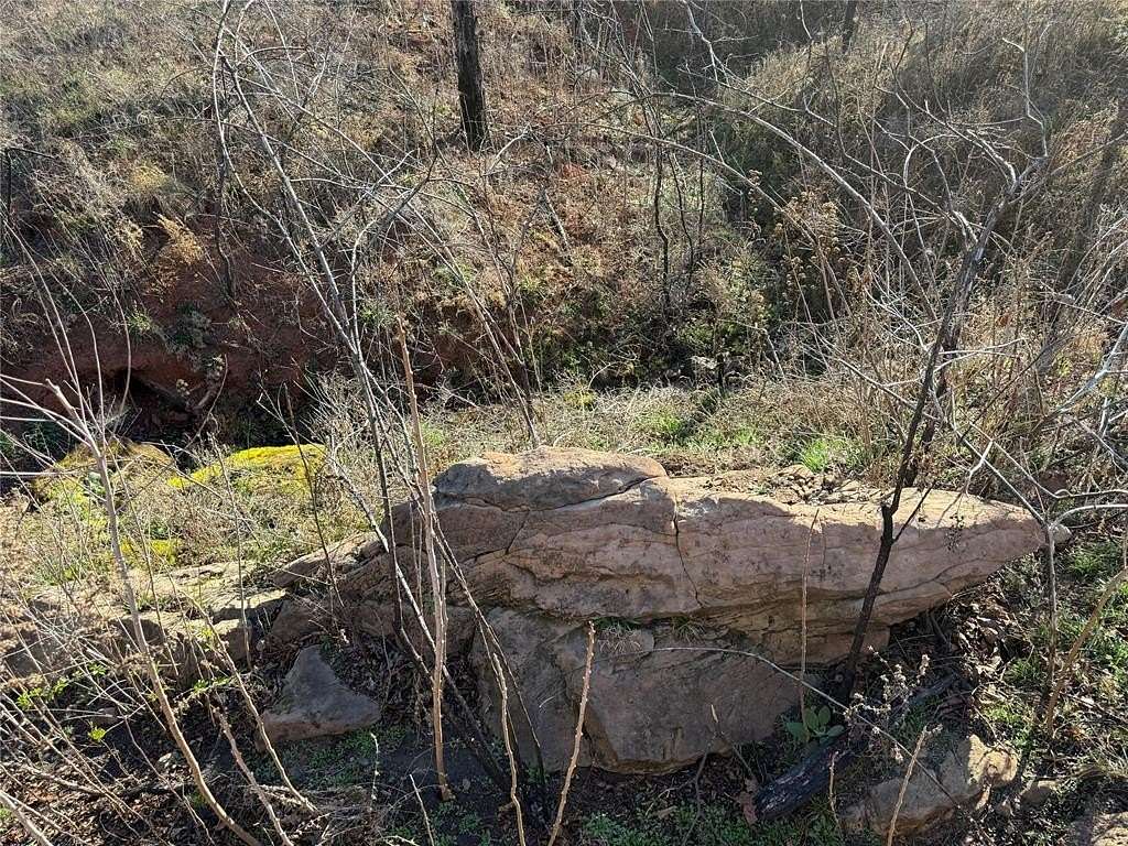 10 Acres of Recreational & Residential Land for Sale in Guthrie, Oklahoma