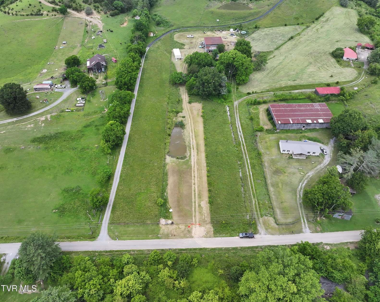 4 Acres of Residential Land for Sale in Mosheim, Tennessee