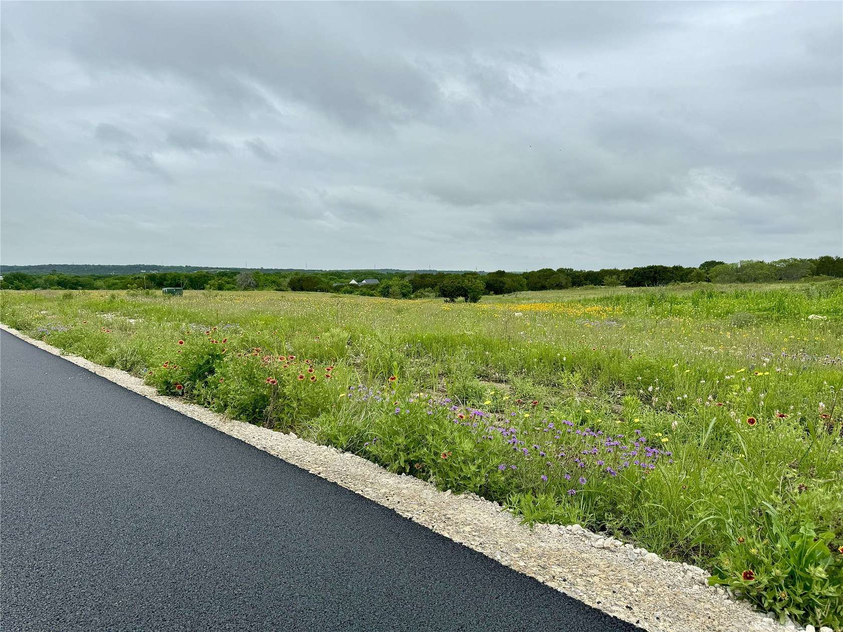 2.19 Acres of Residential Land for Sale in Cresson, Texas
