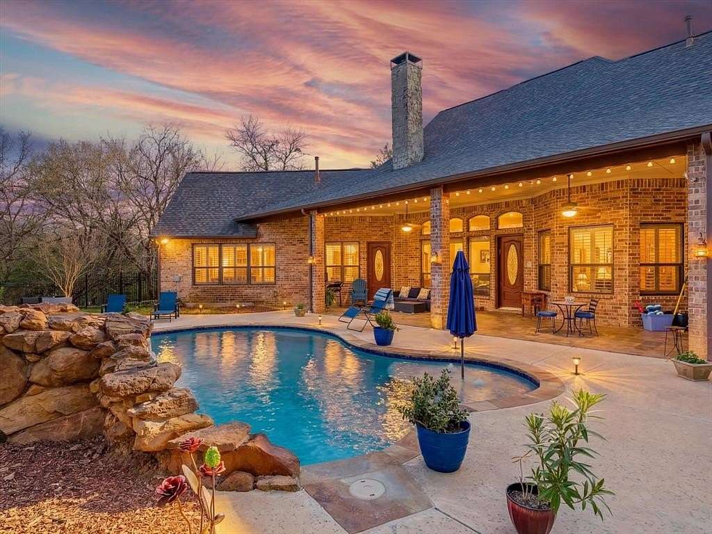 1.84 Acres of Land with Home for Sale in Cross Roads, Texas