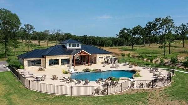 6.64 Acres of Residential Land for Sale in Eustace, Texas