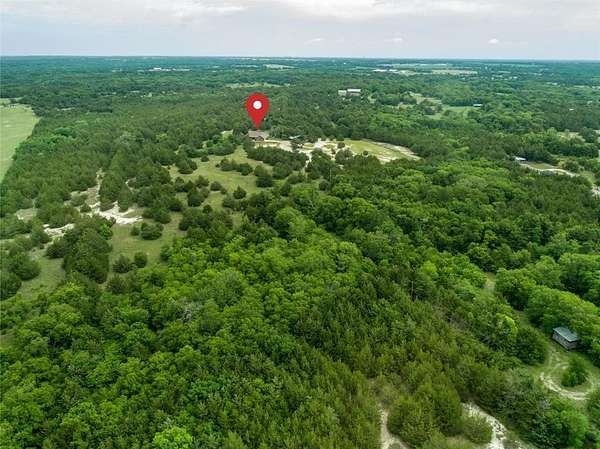 19 Acres of Recreational Land with Home for Sale in Whitewright, Texas
