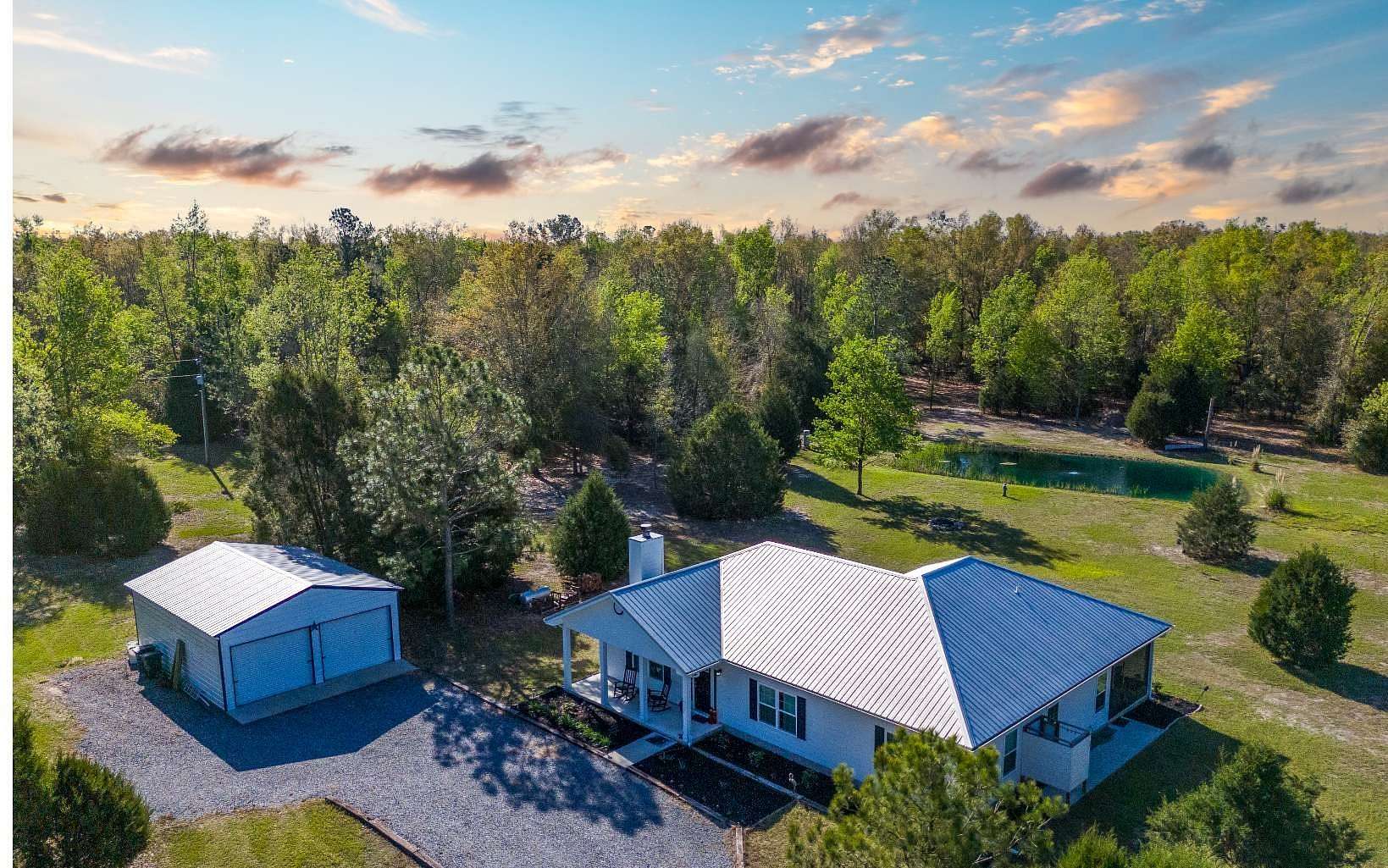 29 Acres of Recreational Land with Home for Sale in Live Oak, Florida